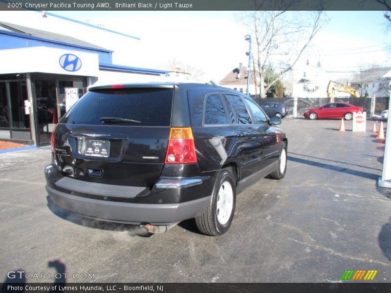 Brilliant Black / Light Taupe 2005 Chrysler Pacifica Touring AWD