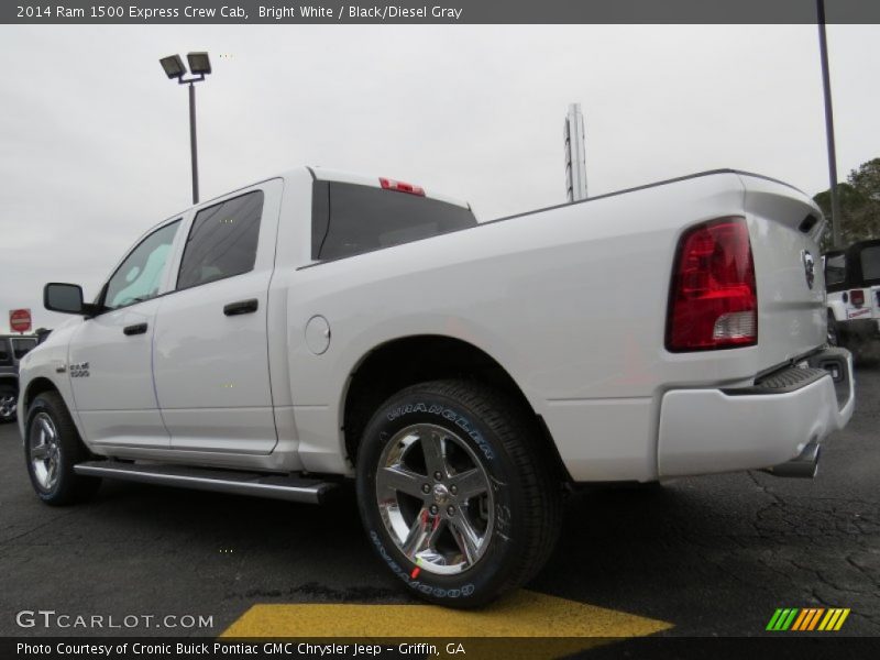 Bright White / Black/Diesel Gray 2014 Ram 1500 Express Crew Cab