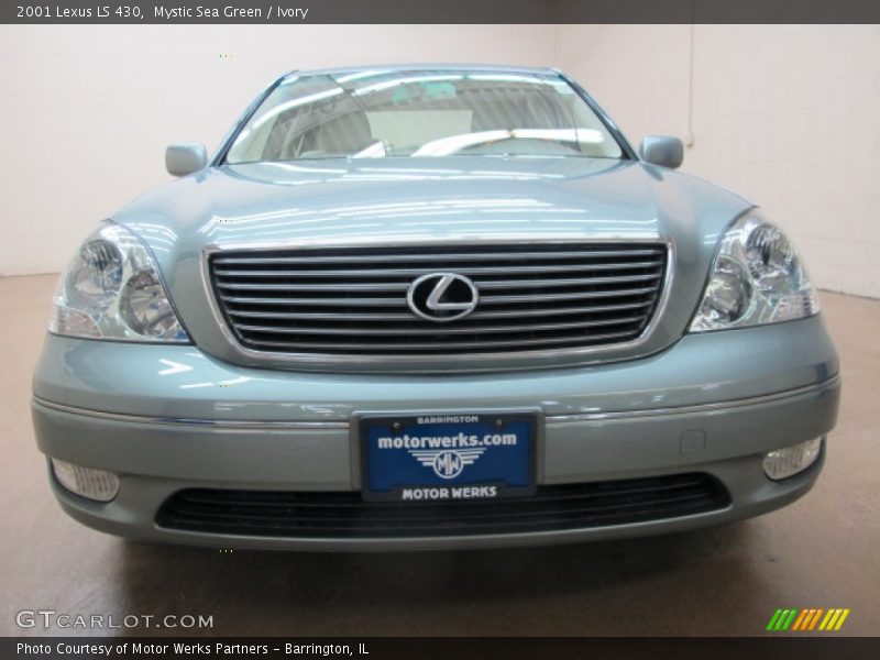 Mystic Sea Green / Ivory 2001 Lexus LS 430