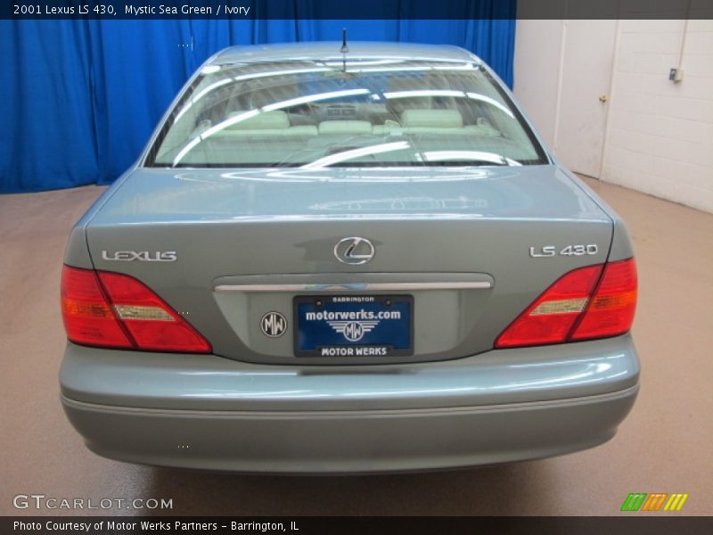 Mystic Sea Green / Ivory 2001 Lexus LS 430