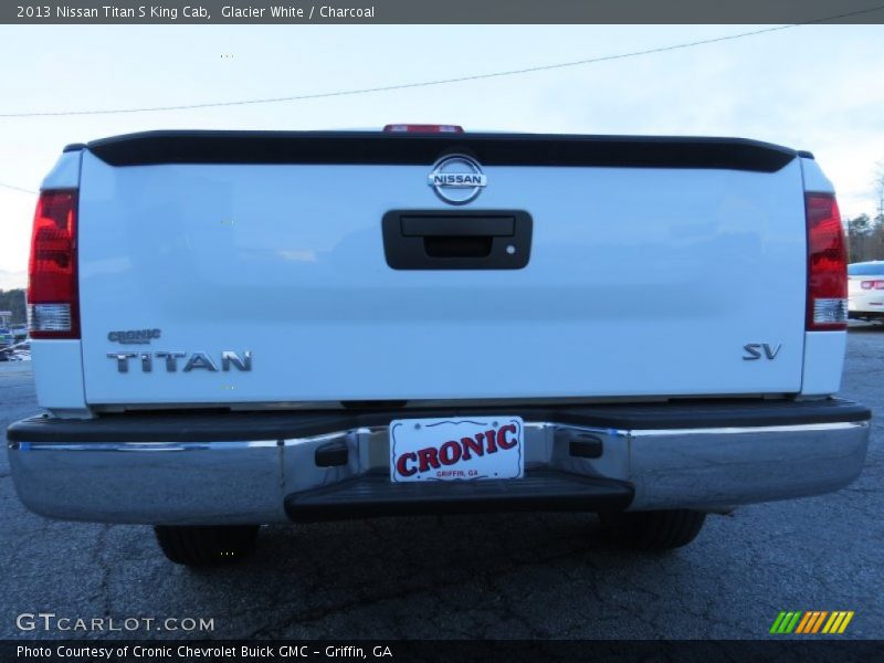 Glacier White / Charcoal 2013 Nissan Titan S King Cab