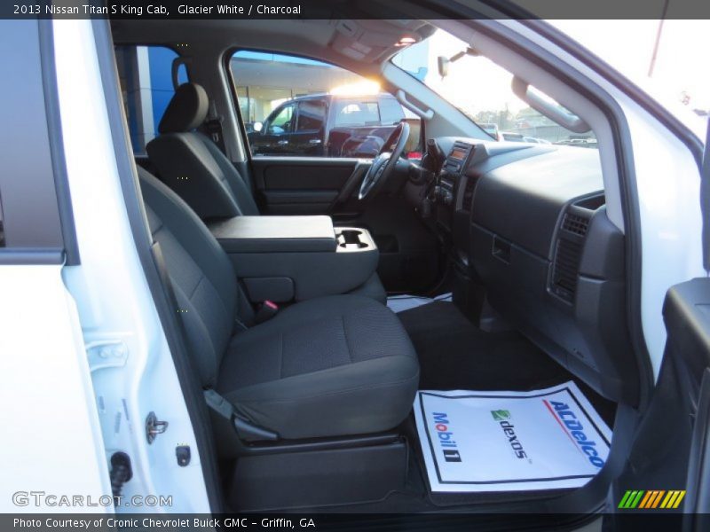 Glacier White / Charcoal 2013 Nissan Titan S King Cab
