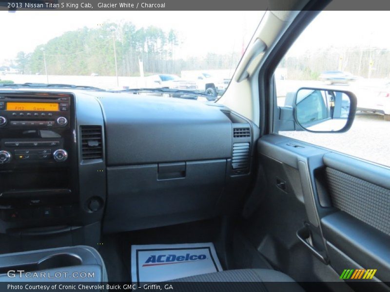 Glacier White / Charcoal 2013 Nissan Titan S King Cab