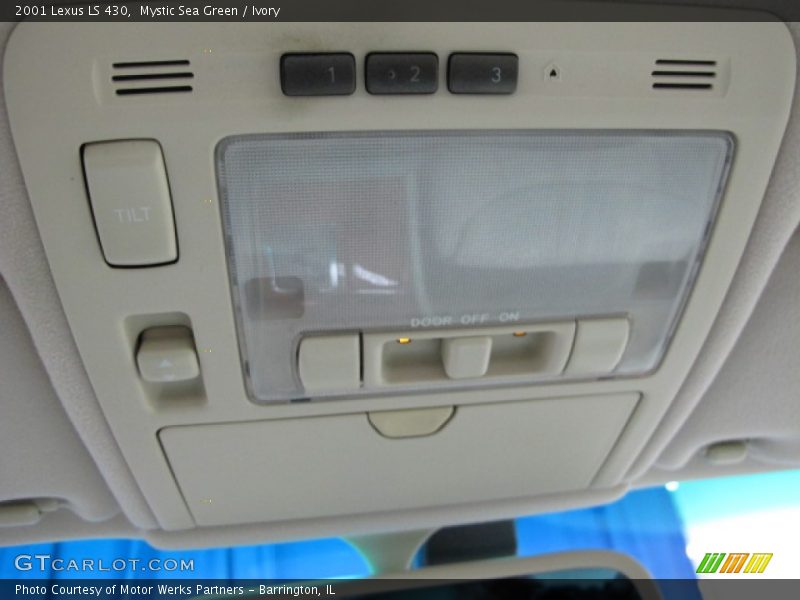 Mystic Sea Green / Ivory 2001 Lexus LS 430