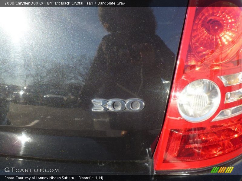 Brilliant Black Crystal Pearl / Dark Slate Gray 2008 Chrysler 300 LX