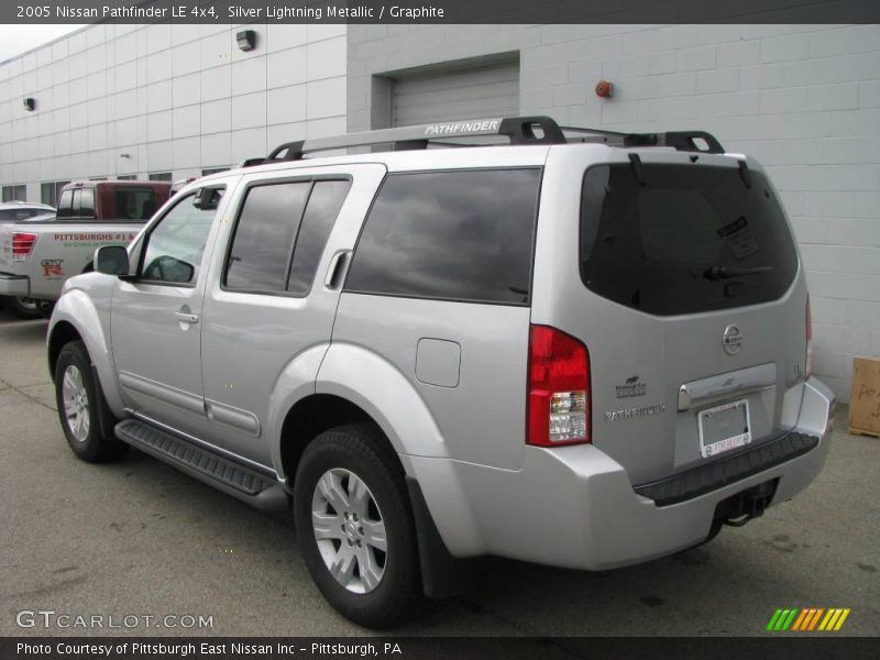 Silver Lightning Metallic / Graphite 2005 Nissan Pathfinder LE 4x4