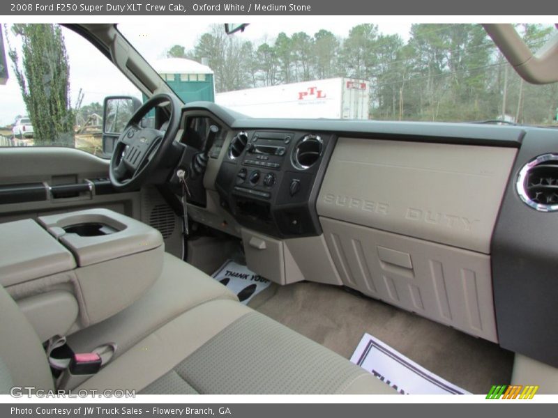 Oxford White / Medium Stone 2008 Ford F250 Super Duty XLT Crew Cab