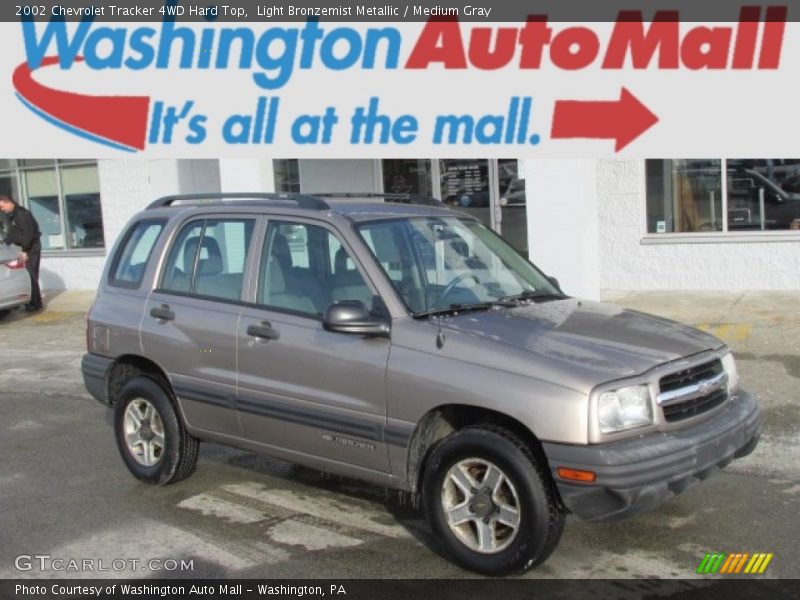 Light Bronzemist Metallic / Medium Gray 2002 Chevrolet Tracker 4WD Hard Top