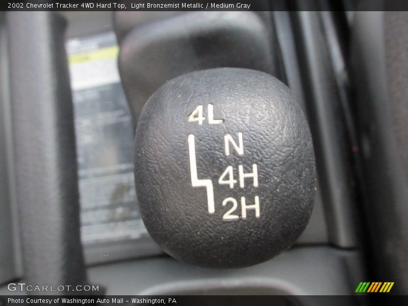 Light Bronzemist Metallic / Medium Gray 2002 Chevrolet Tracker 4WD Hard Top