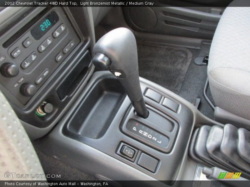 Light Bronzemist Metallic / Medium Gray 2002 Chevrolet Tracker 4WD Hard Top