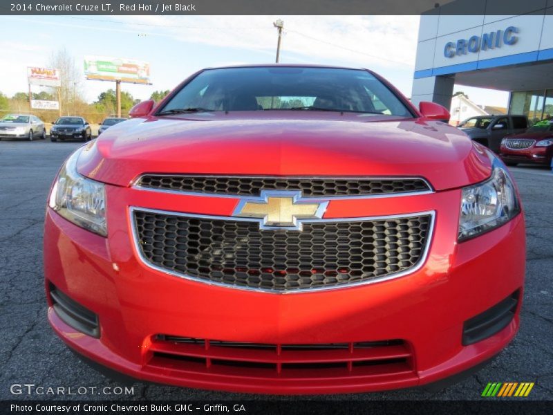 Red Hot / Jet Black 2014 Chevrolet Cruze LT