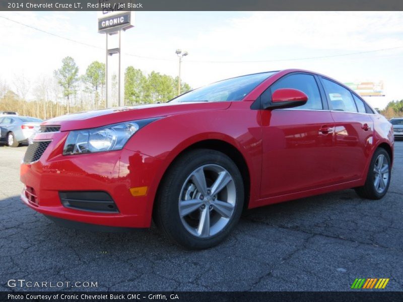 Red Hot / Jet Black 2014 Chevrolet Cruze LT