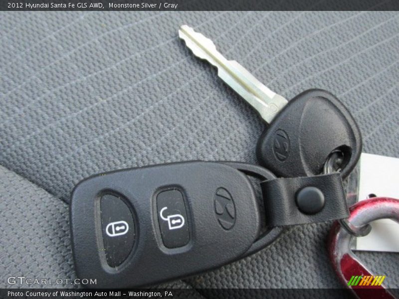 Moonstone Silver / Gray 2012 Hyundai Santa Fe GLS AWD