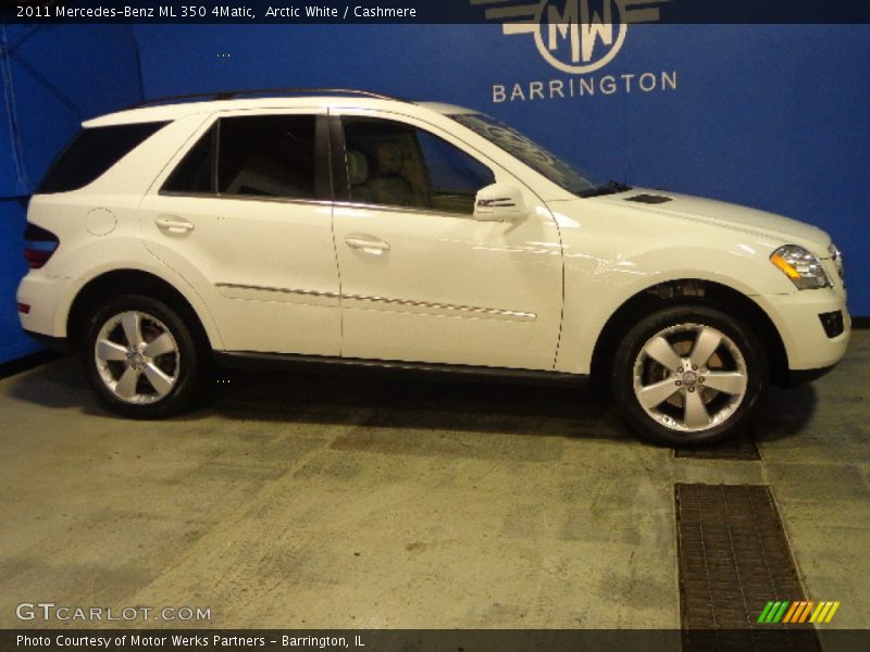 Arctic White / Cashmere 2011 Mercedes-Benz ML 350 4Matic