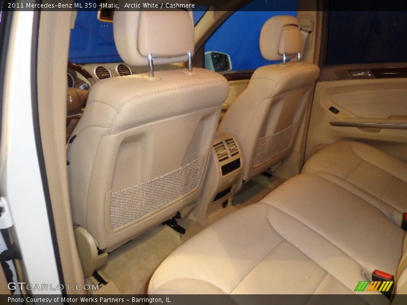 Arctic White / Cashmere 2011 Mercedes-Benz ML 350 4Matic