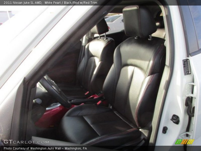 White Pearl / Black/Red w/Red Trim 2011 Nissan Juke SL AWD