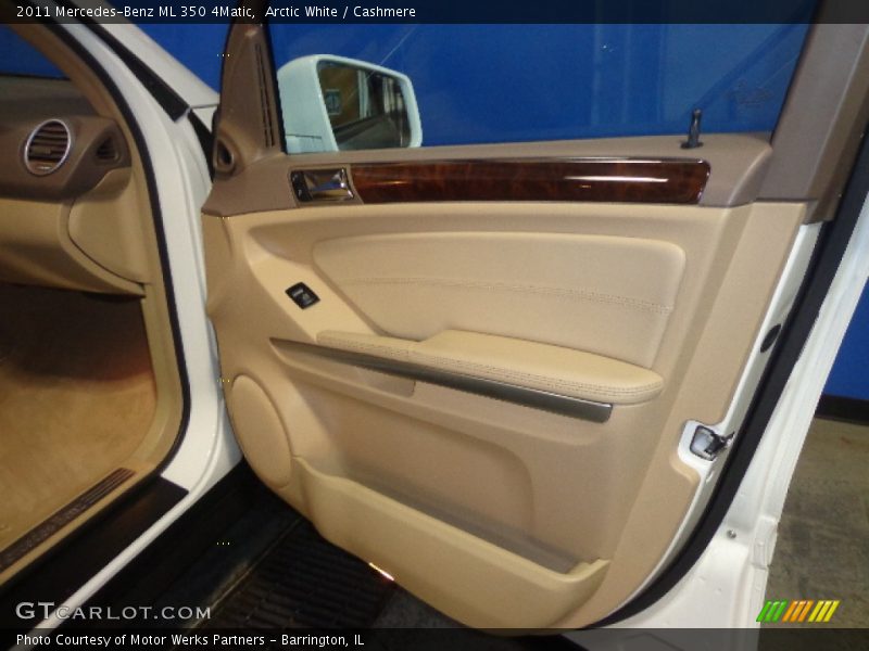 Arctic White / Cashmere 2011 Mercedes-Benz ML 350 4Matic