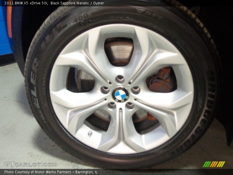 Black Sapphire Metallic / Oyster 2011 BMW X5 xDrive 50i
