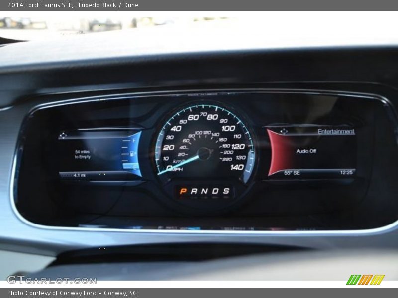 Tuxedo Black / Dune 2014 Ford Taurus SEL