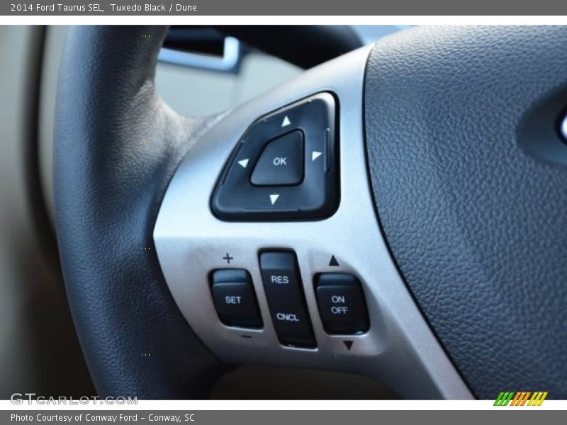 Tuxedo Black / Dune 2014 Ford Taurus SEL