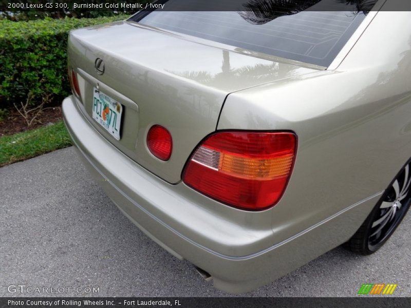 Burnished Gold Metallic / Ivory 2000 Lexus GS 300