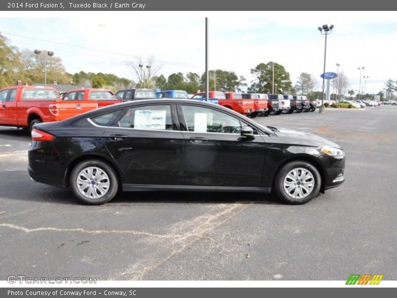 Tuxedo Black / Earth Gray 2014 Ford Fusion S