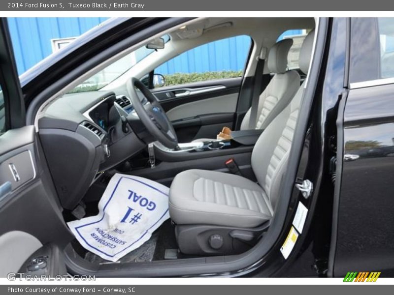 Tuxedo Black / Earth Gray 2014 Ford Fusion S