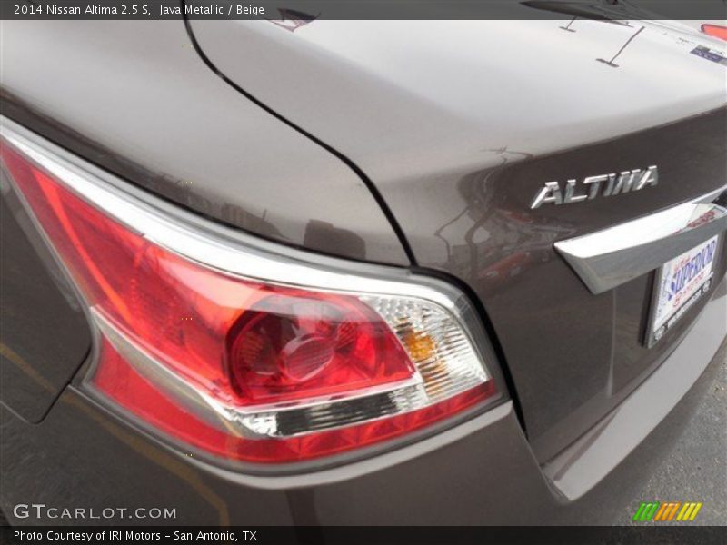 Java Metallic / Beige 2014 Nissan Altima 2.5 S