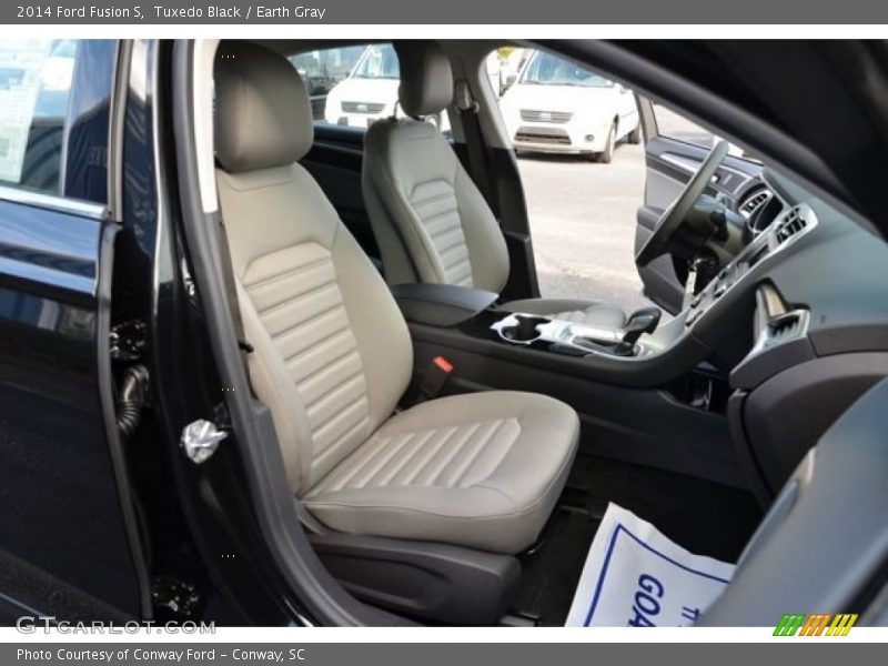 Tuxedo Black / Earth Gray 2014 Ford Fusion S