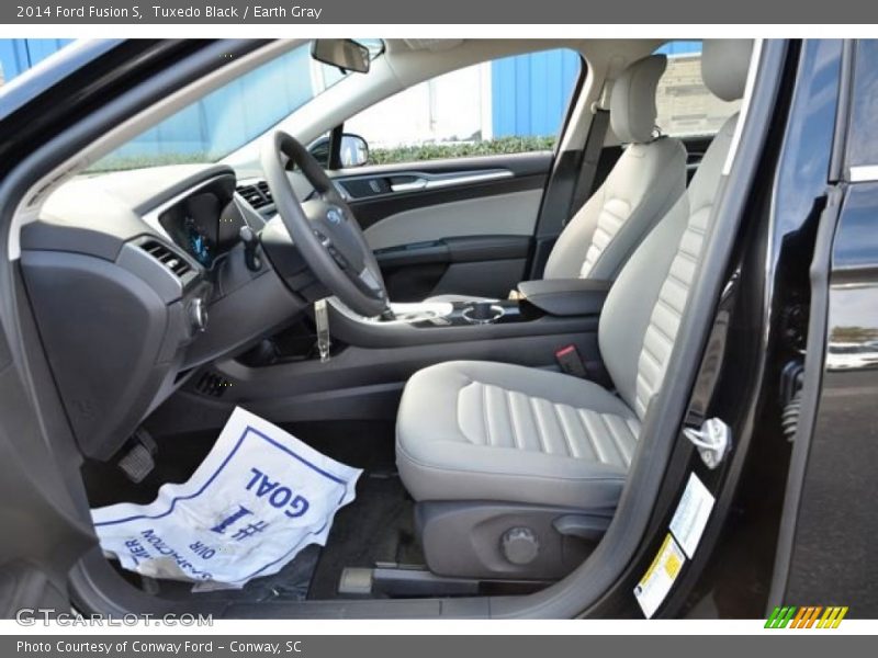 Tuxedo Black / Earth Gray 2014 Ford Fusion S