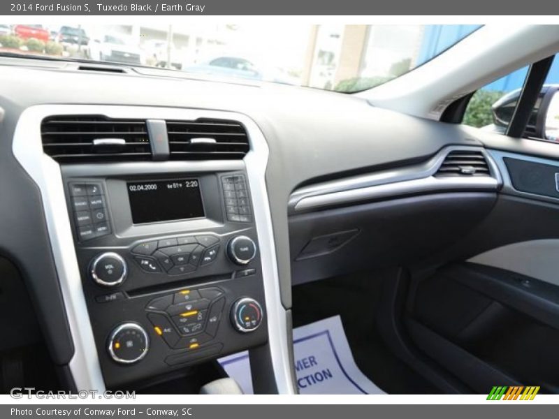 Tuxedo Black / Earth Gray 2014 Ford Fusion S