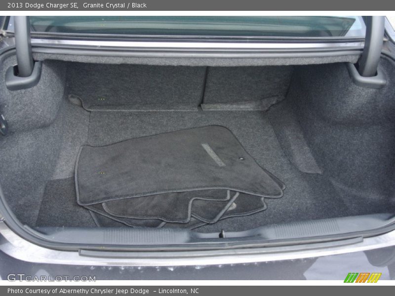 Granite Crystal / Black 2013 Dodge Charger SE