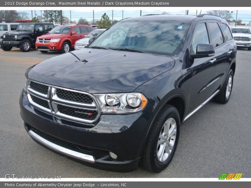 Front 3/4 View of 2013 Durango Crew