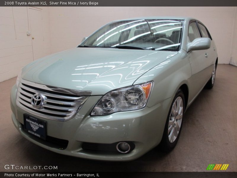 Silver Pine Mica / Ivory Beige 2008 Toyota Avalon XLS