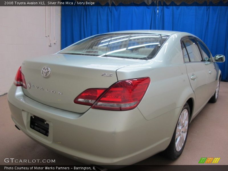  2008 Avalon XLS Silver Pine Mica