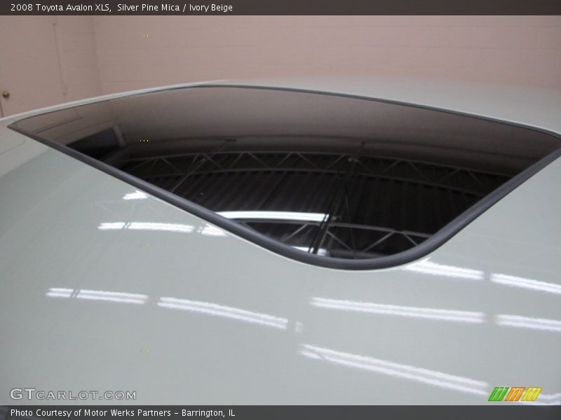 Silver Pine Mica / Ivory Beige 2008 Toyota Avalon XLS