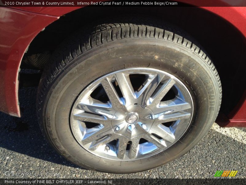 Inferno Red Crystal Pearl / Medium Pebble Beige/Cream 2010 Chrysler Town & Country Limited