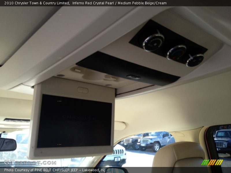 Inferno Red Crystal Pearl / Medium Pebble Beige/Cream 2010 Chrysler Town & Country Limited