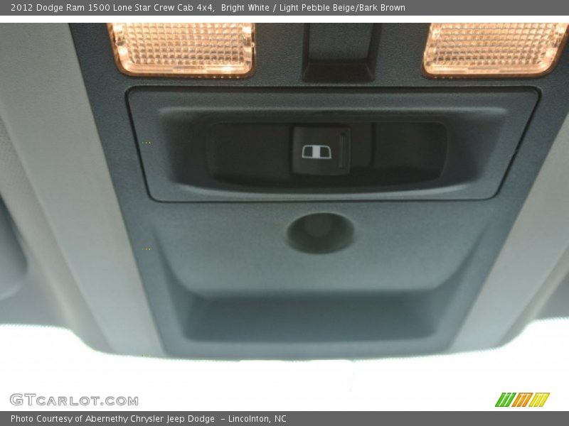 Bright White / Light Pebble Beige/Bark Brown 2012 Dodge Ram 1500 Lone Star Crew Cab 4x4