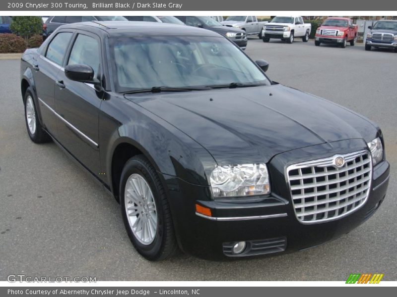 Brilliant Black / Dark Slate Gray 2009 Chrysler 300 Touring