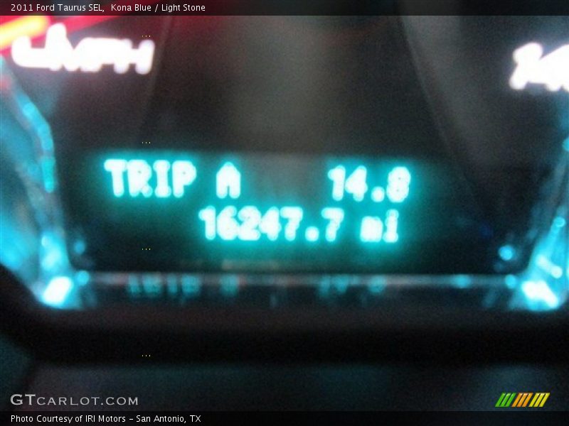Kona Blue / Light Stone 2011 Ford Taurus SEL