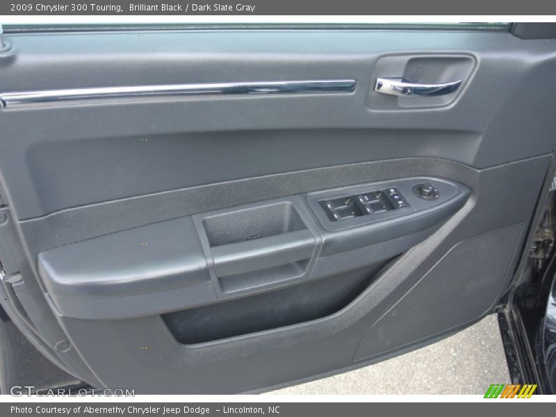 Brilliant Black / Dark Slate Gray 2009 Chrysler 300 Touring