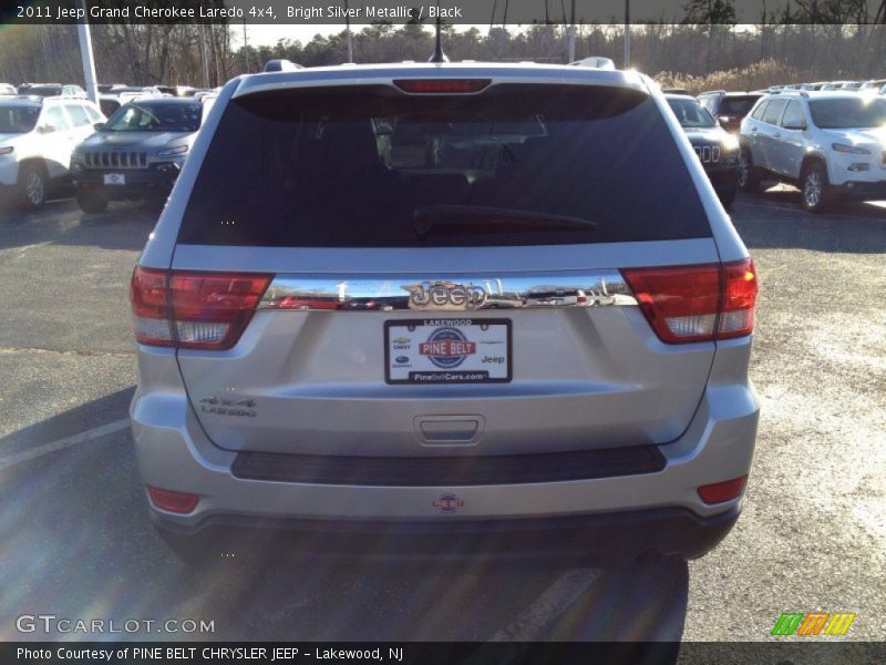 Bright Silver Metallic / Black 2011 Jeep Grand Cherokee Laredo 4x4