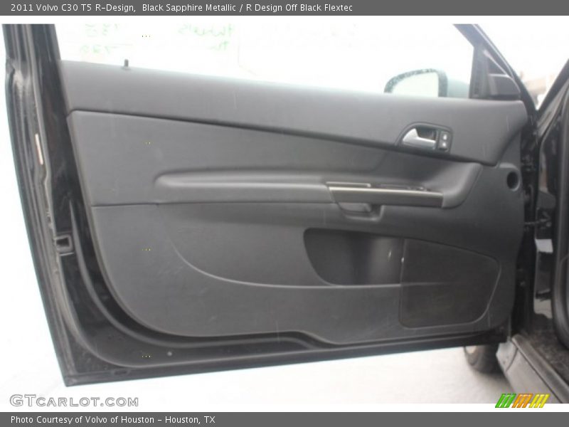 Black Sapphire Metallic / R Design Off Black Flextec 2011 Volvo C30 T5 R-Design