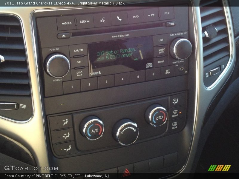 Bright Silver Metallic / Black 2011 Jeep Grand Cherokee Laredo 4x4