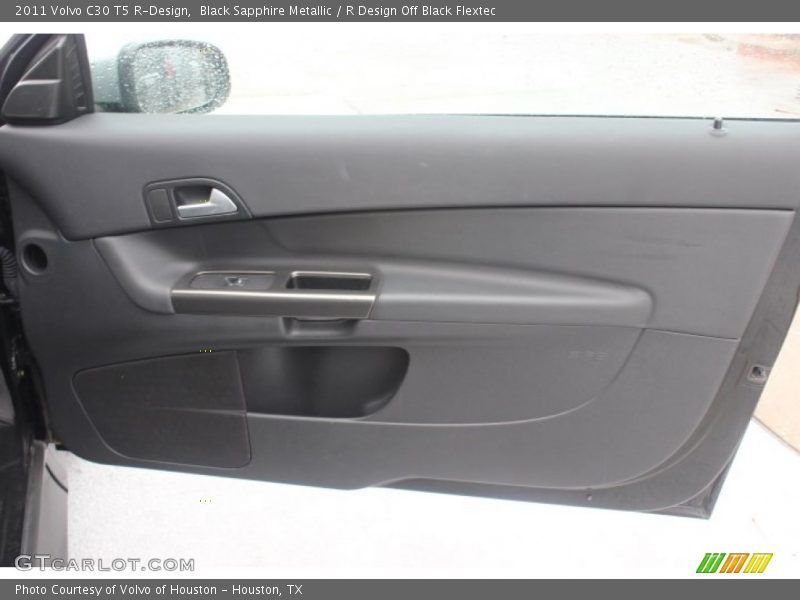 Black Sapphire Metallic / R Design Off Black Flextec 2011 Volvo C30 T5 R-Design