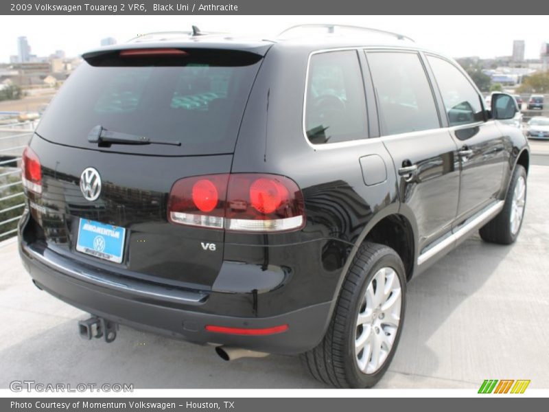 Black Uni / Anthracite 2009 Volkswagen Touareg 2 VR6