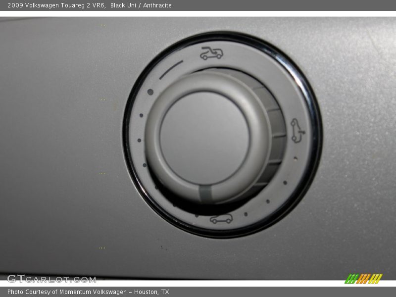 Black Uni / Anthracite 2009 Volkswagen Touareg 2 VR6