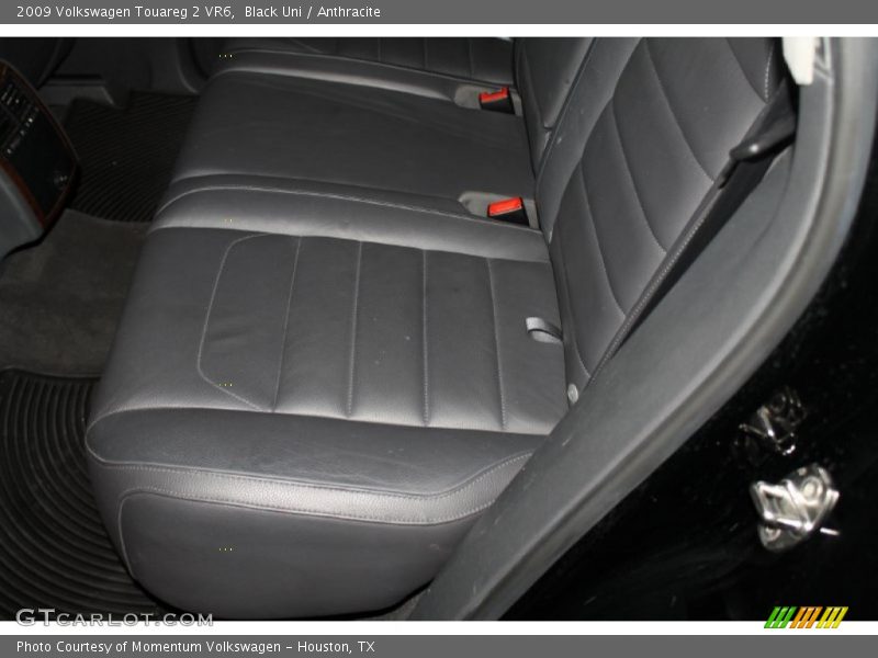 Black Uni / Anthracite 2009 Volkswagen Touareg 2 VR6