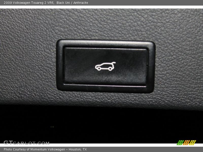 Black Uni / Anthracite 2009 Volkswagen Touareg 2 VR6